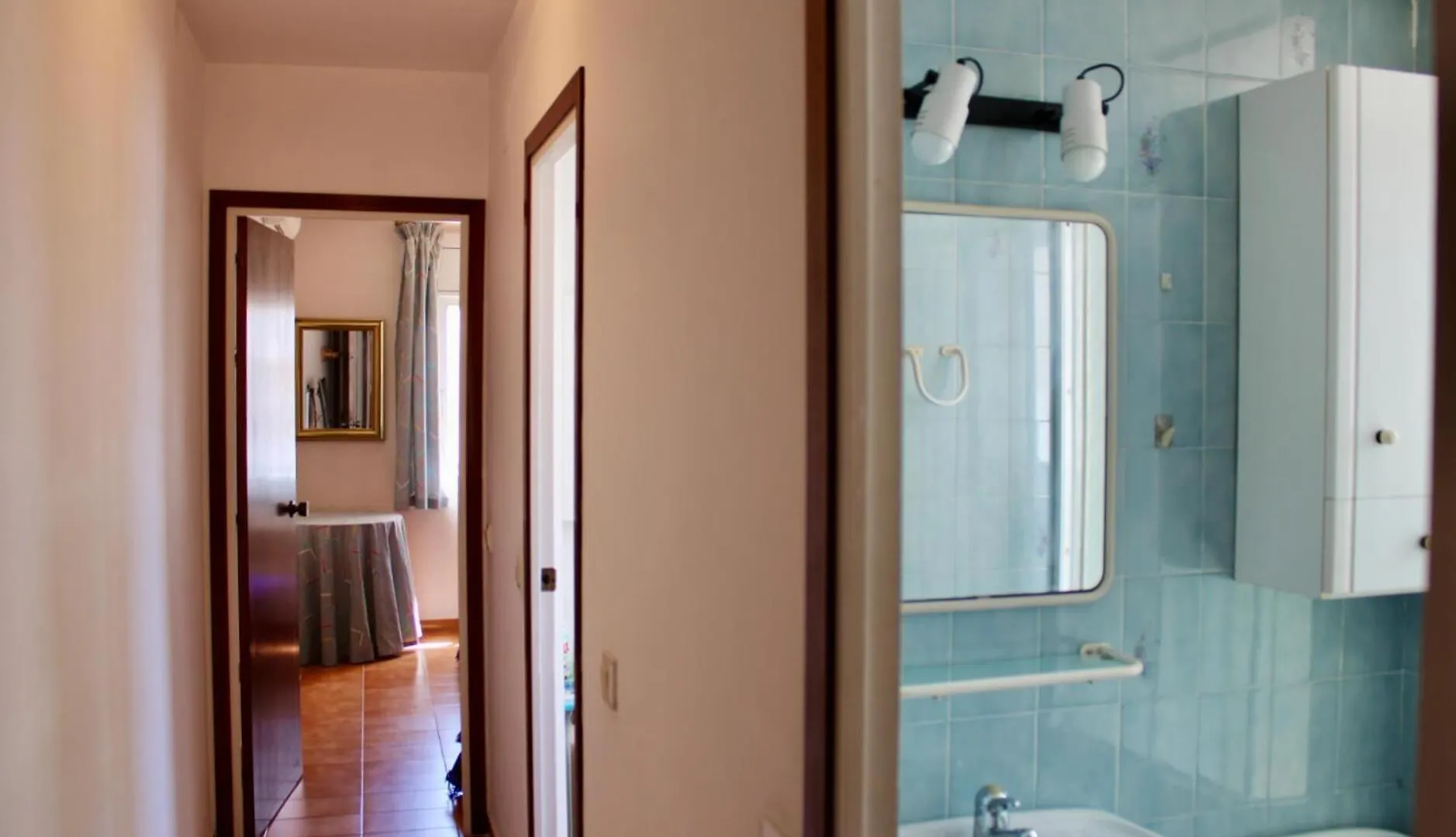 Oasis Sinia By Hello Homes Sitges
