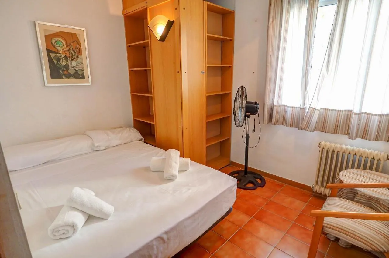 Oasis Sinia By Hello Homes Sitges 0*,  Spanyolország